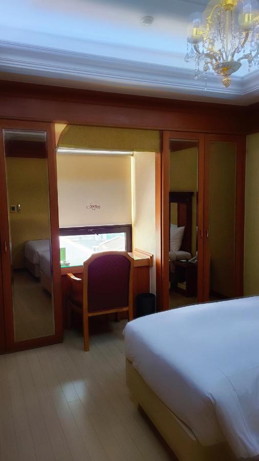 Charis Hotel Incheon Buitenkant foto