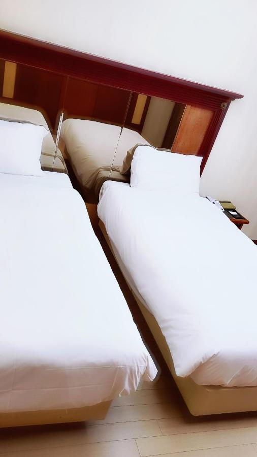 Charis Hotel Incheon Buitenkant foto