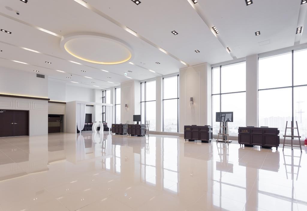 Charis Hotel Incheon Buitenkant foto